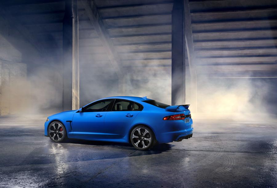  Jaguar XFR-S 2013 года  (фото 46 из 61)